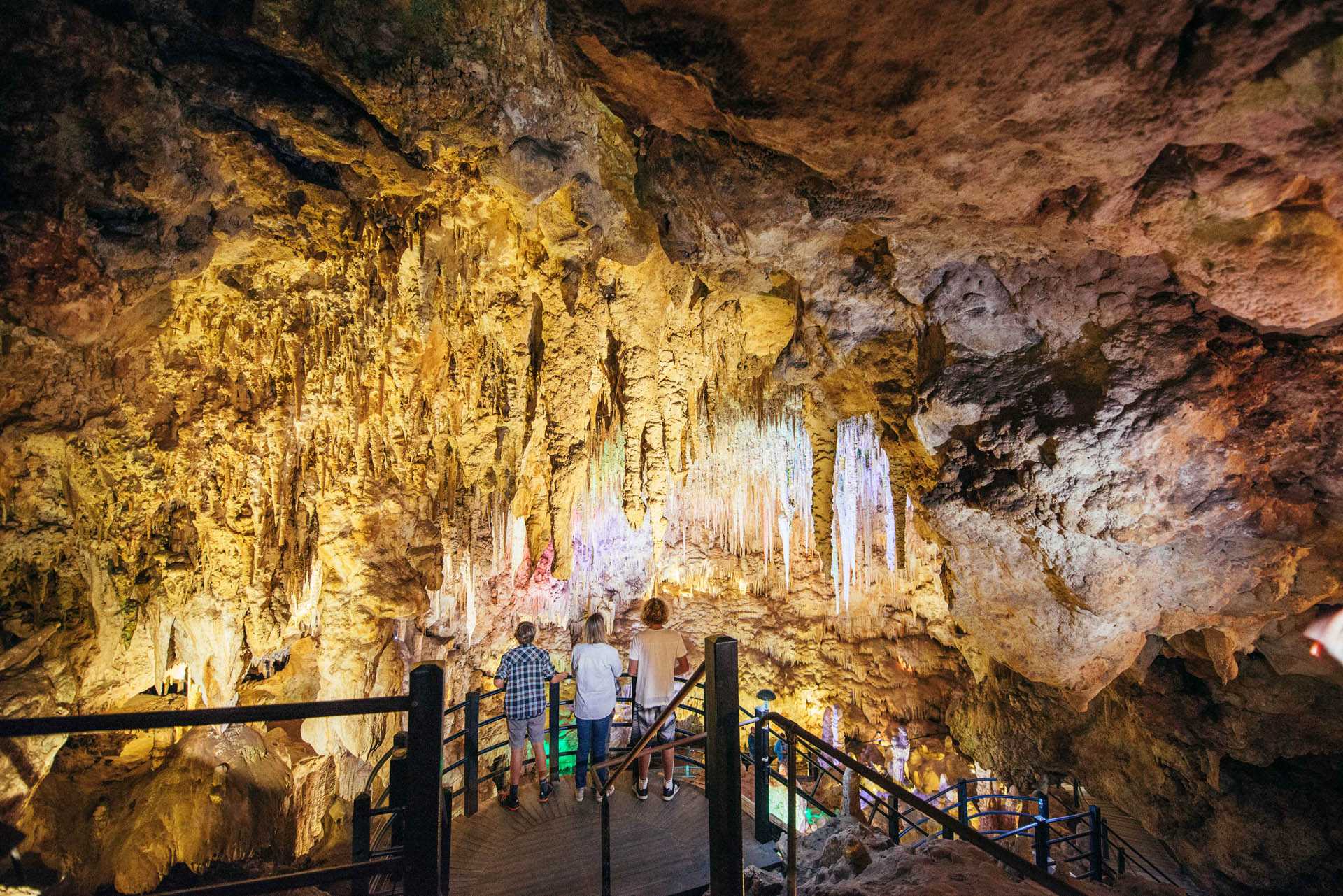 Ngilgi Cave Semi-Guided Show Cave Tour