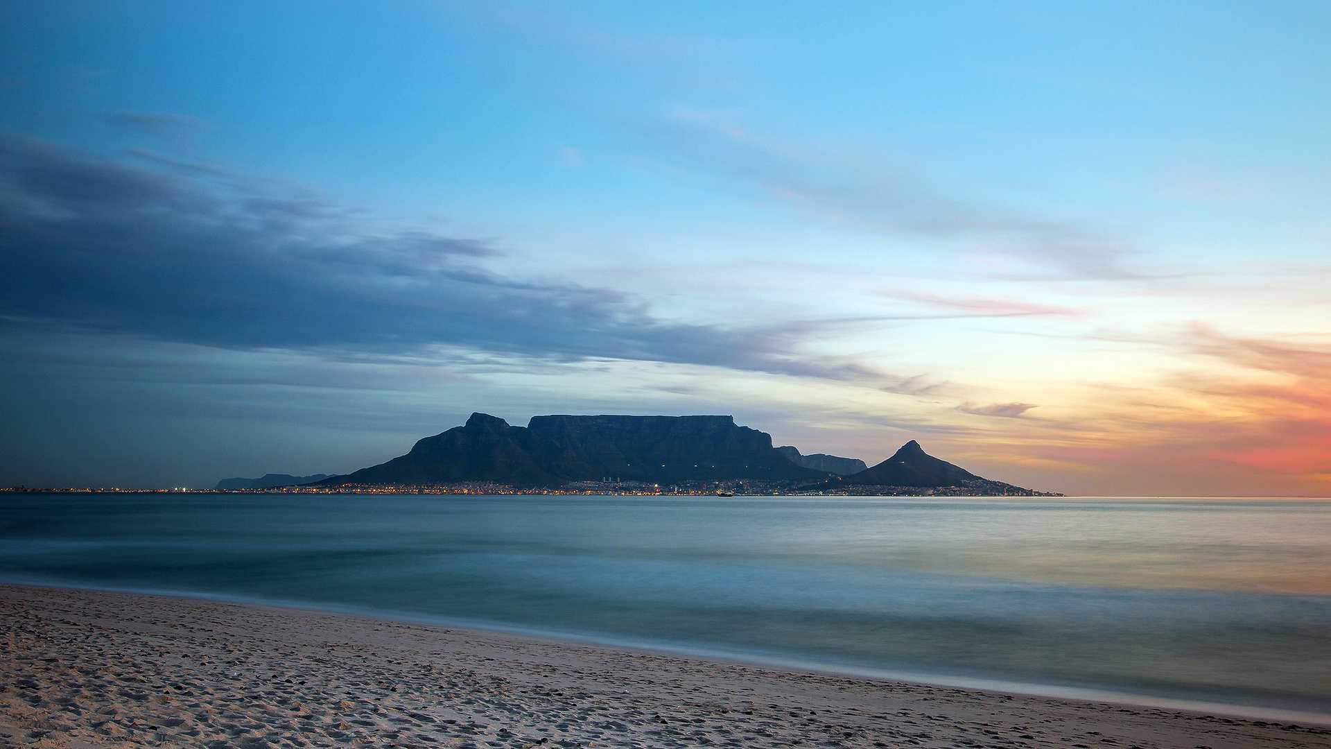 Cape Town Premium Getaway for Two: 2 Adults 2 Nights