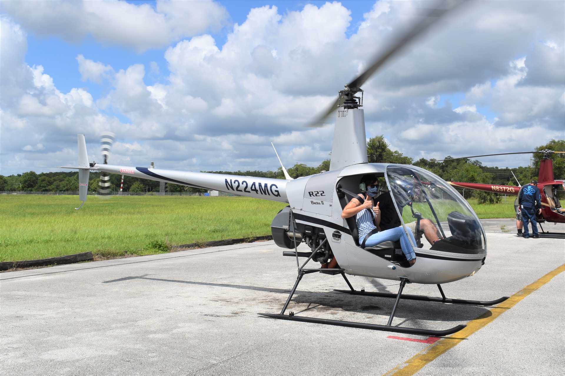 Robinson Helicopter Introductory Flight Lessons - 20-25 Minute R22 Lesson