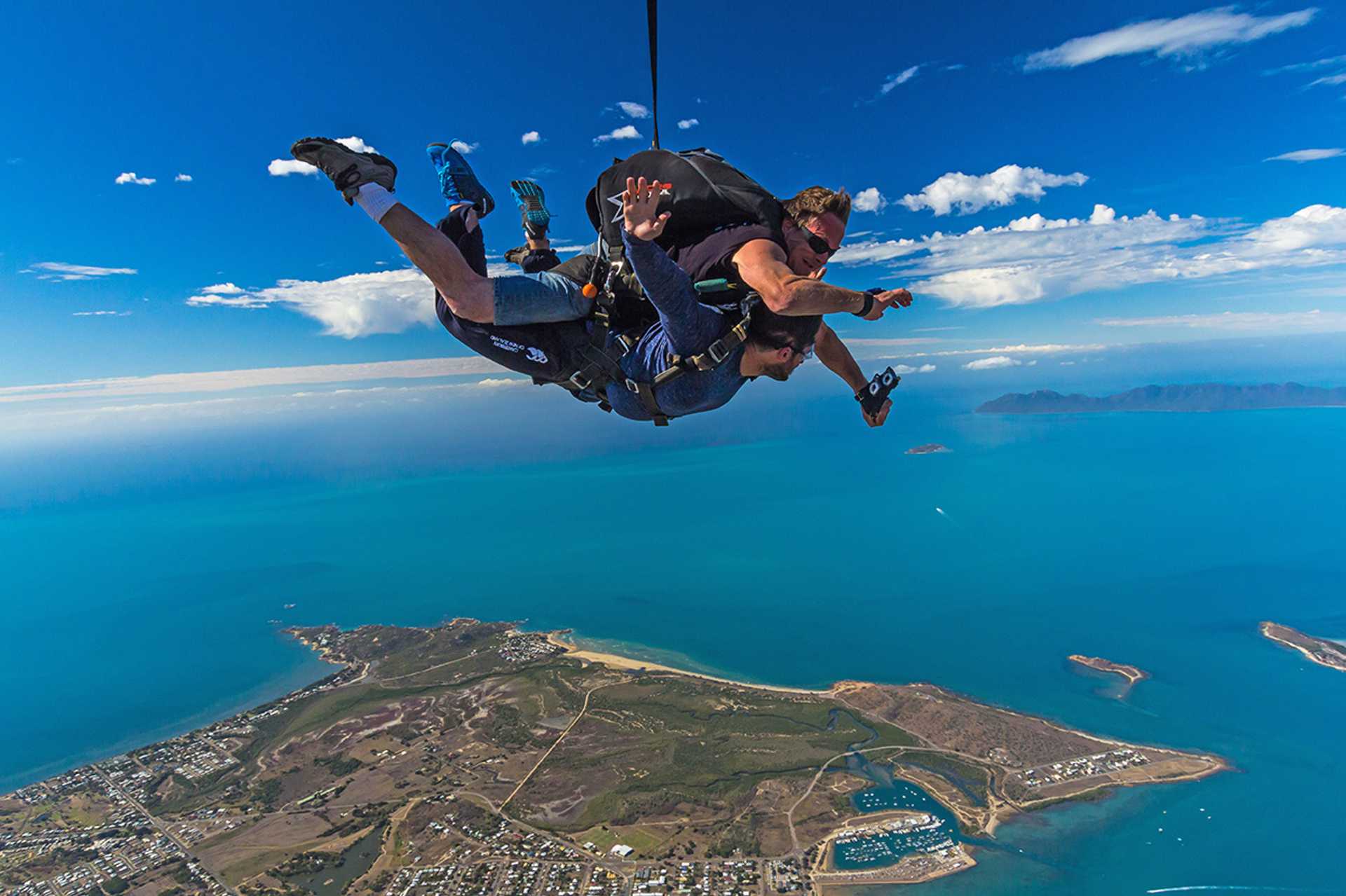 Airlie Beach Tandem Skydive with Beach Landing  - Free Transfers