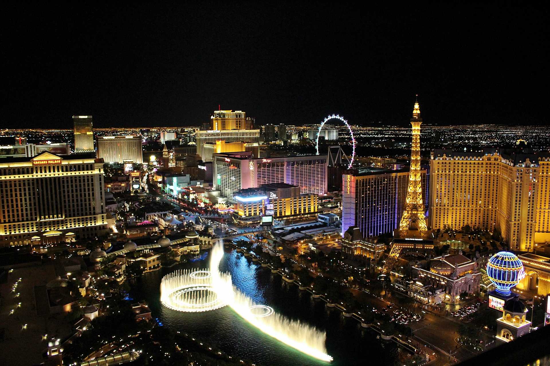 Luxury Las Vegas Escape: 1 Night Stay Inc Breakfast