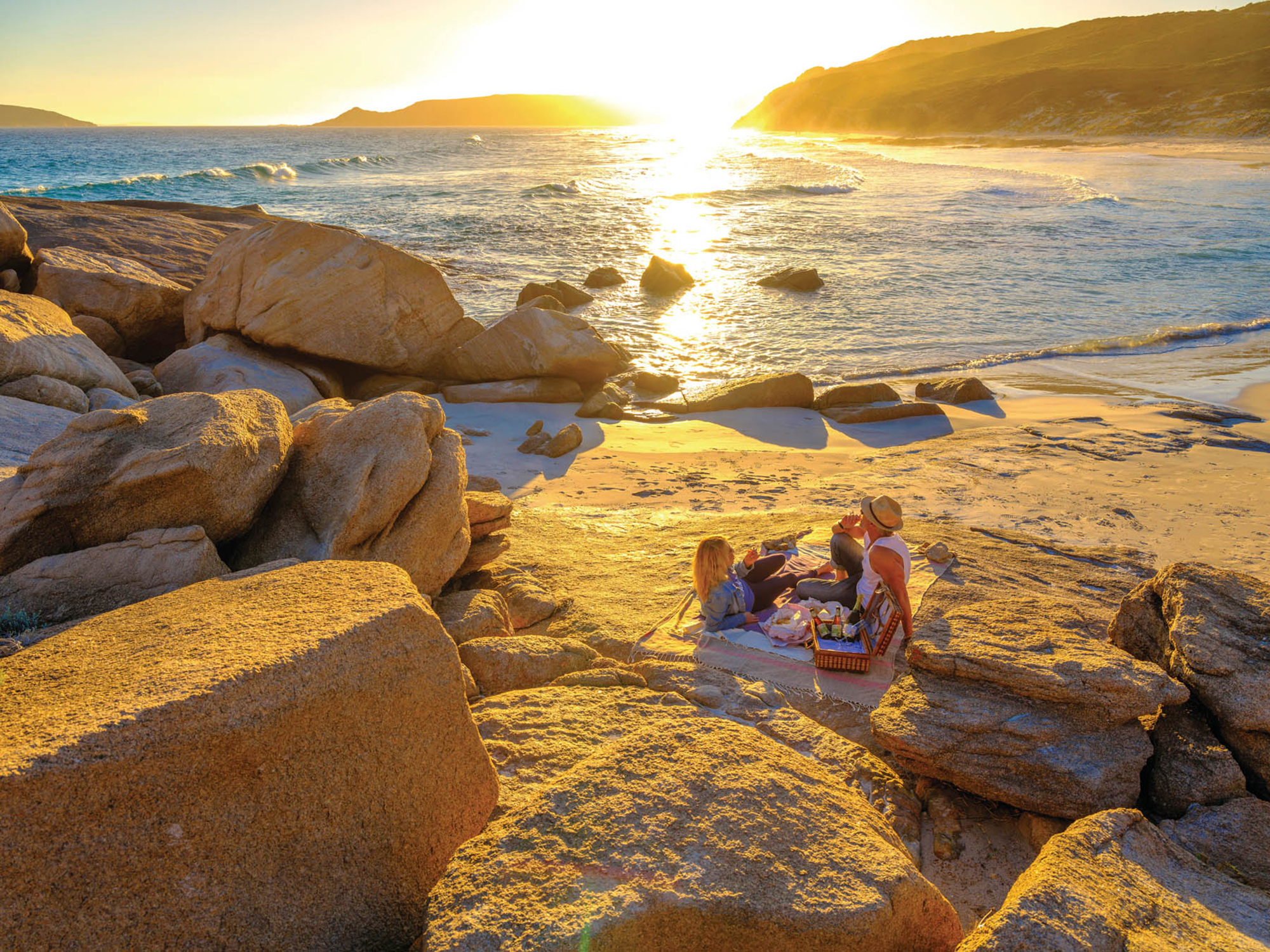 Romantic 1 Night Perth Holiday for 2 Inc. Breakfast